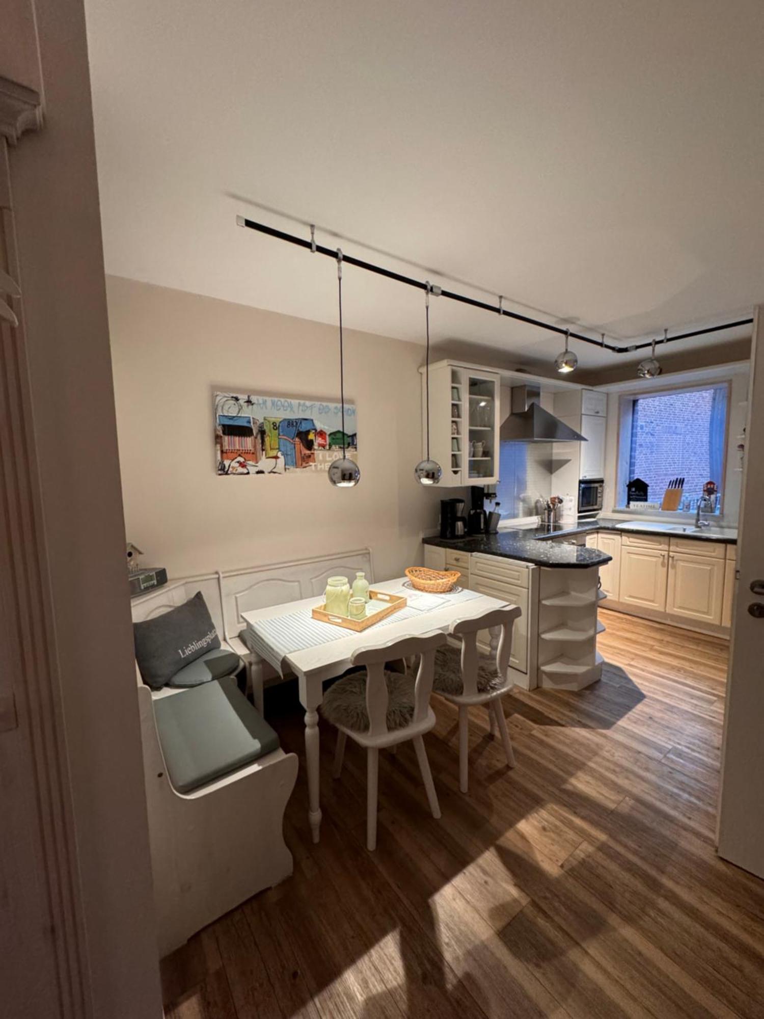 Altstadtferienwohnung Stade-Cozy Home -Ein Zweites Zuhause Finden Экстерьер фото